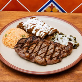 Carne a la Tampiqueña (Ribeye Steak Tampiquena Style)